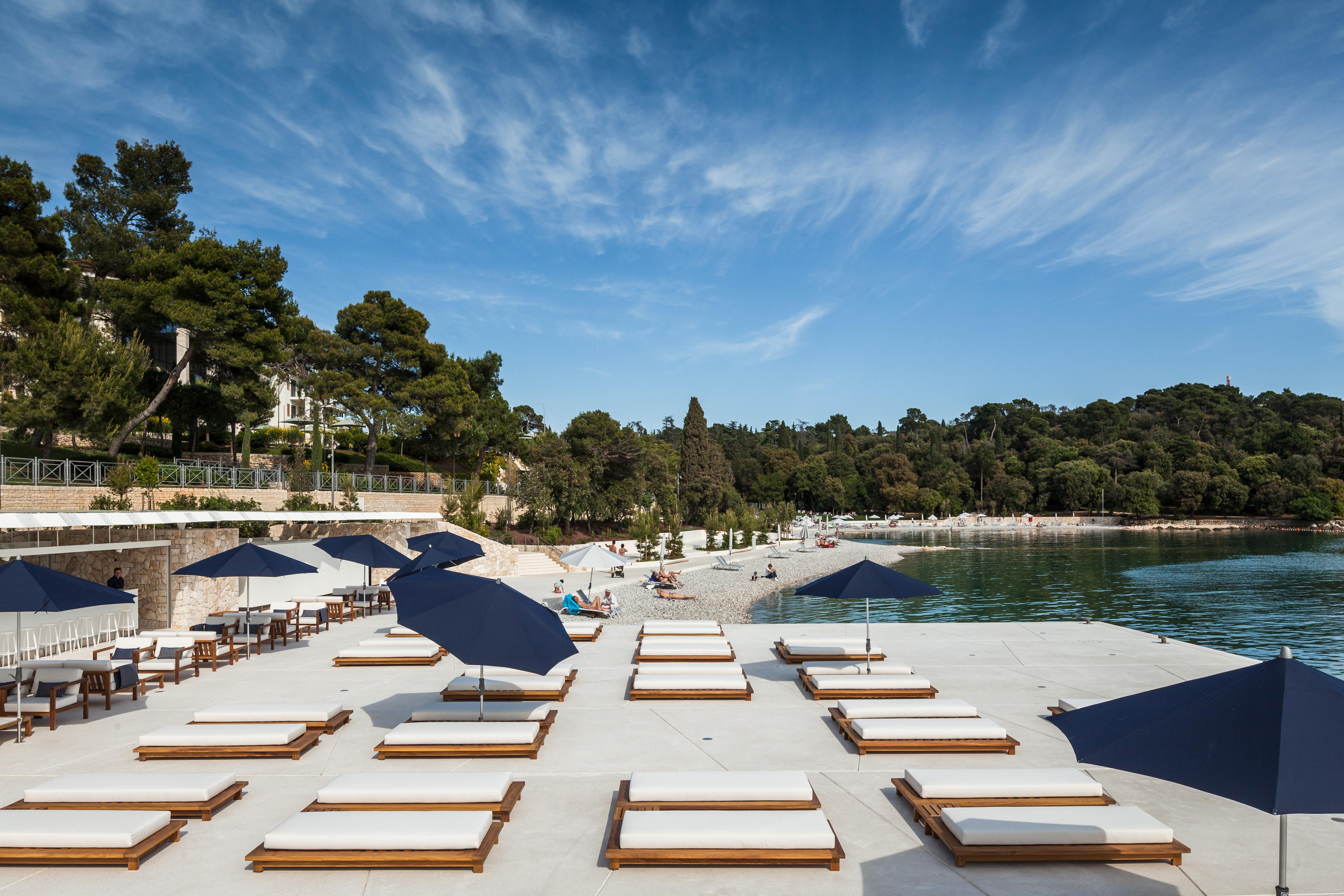 Lone Hotel By Maistra Collection Rovinj Exterior photo The beach at the Capella