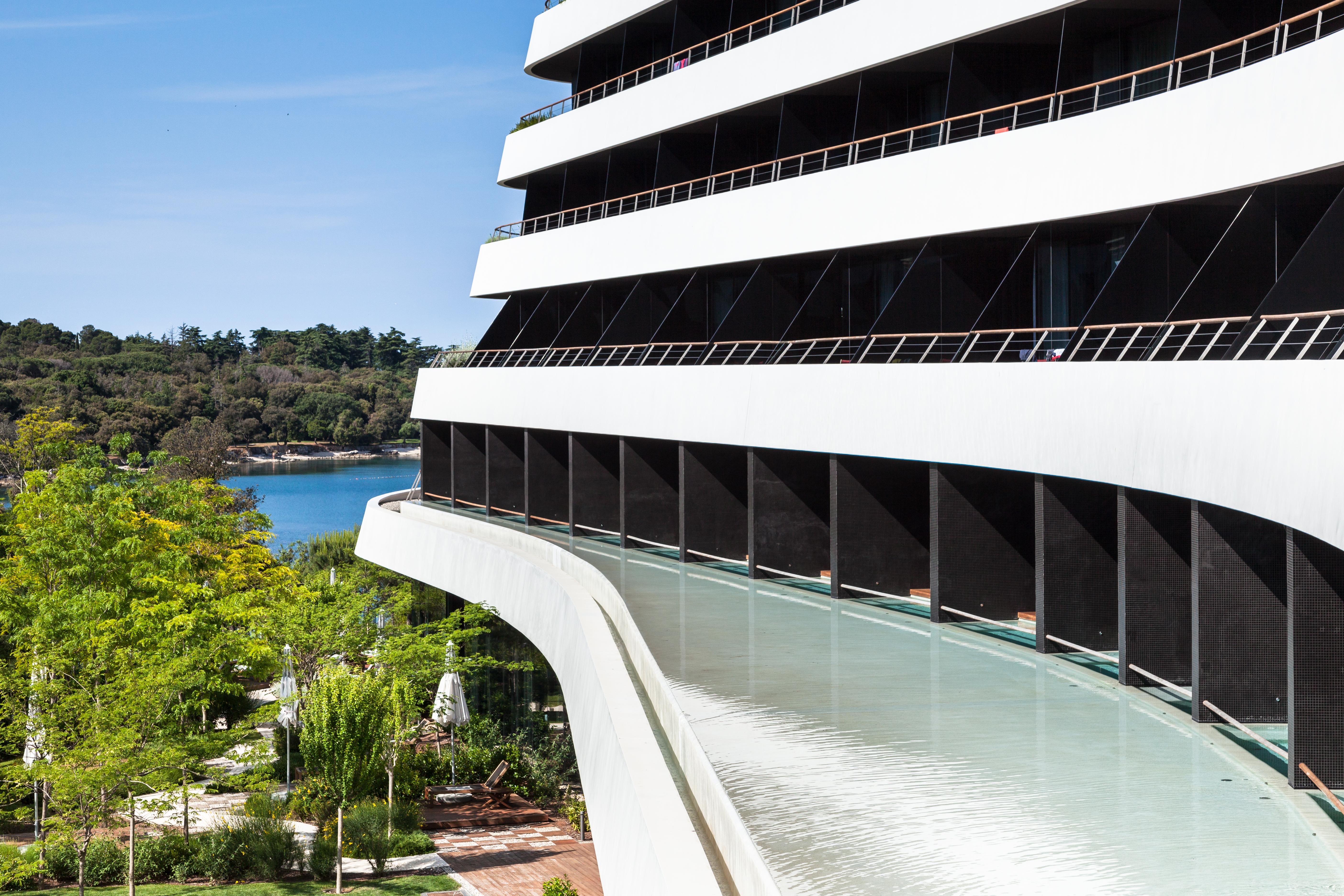 Lone Hotel By Maistra Collection Rovinj Exterior photo The hotel's exterior