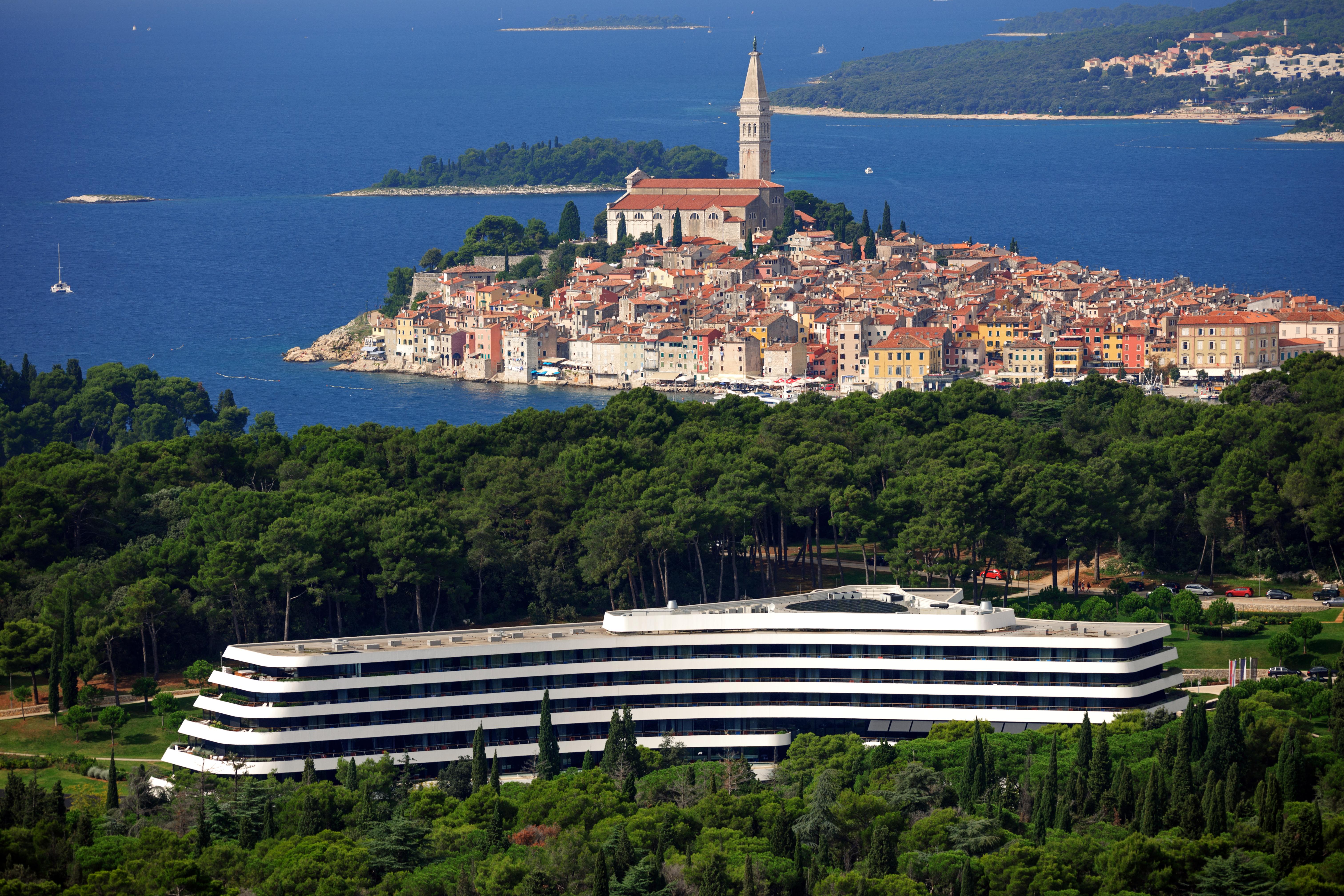 Lone Hotel By Maistra Collection Rovinj Exterior photo The hotel in 2011